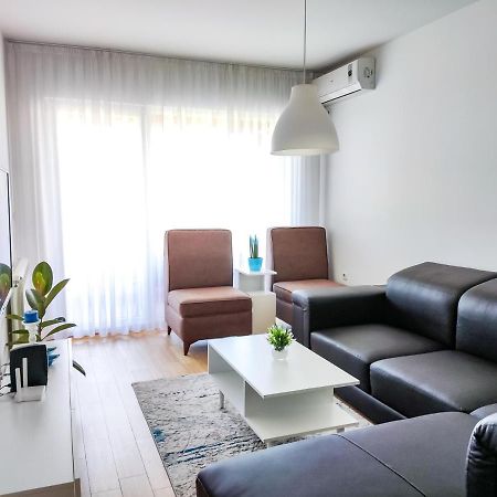 Sleep & Rest Apartment Скопие Екстериор снимка